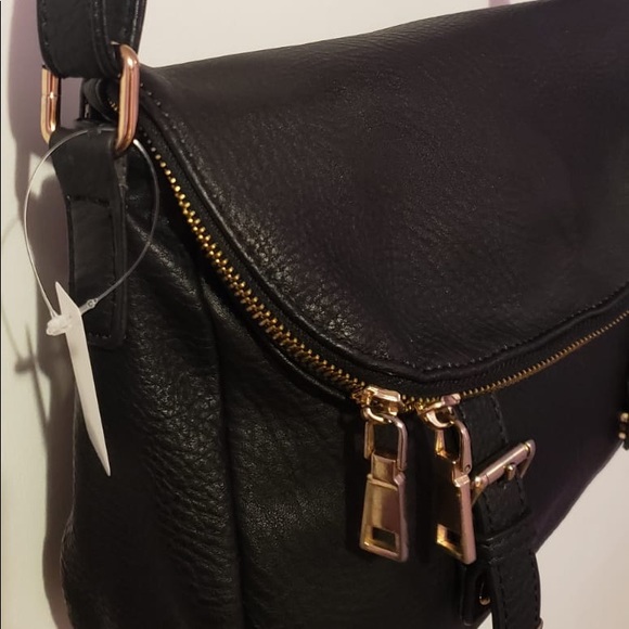 MMS Black Convertable Crossbody w Gold Detailing - Picture 2 of 6
